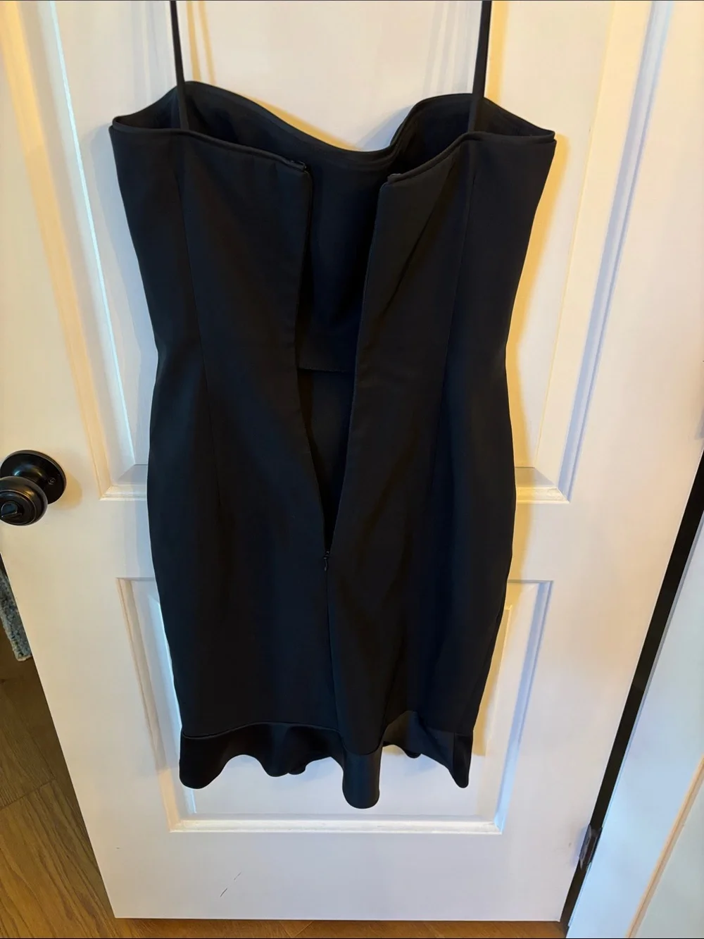 Laundry By Shelli Segal Black Ruffle-Hem Midi Dress